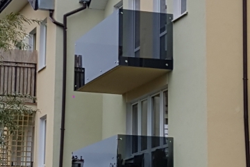 daszki-podlogi-balkony-004